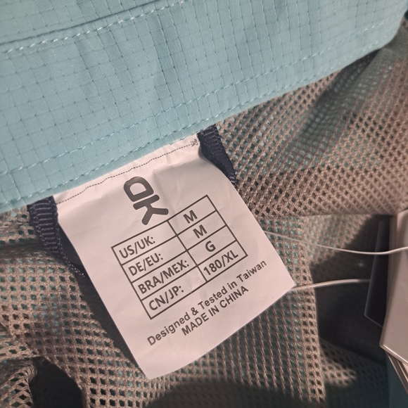 Powder Gray Light Blue Button-Up Shirt - Picture 5 of 9